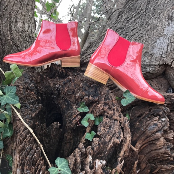 Plomo Patent Leather PullOn Rain Boots - Picture 7 of 8